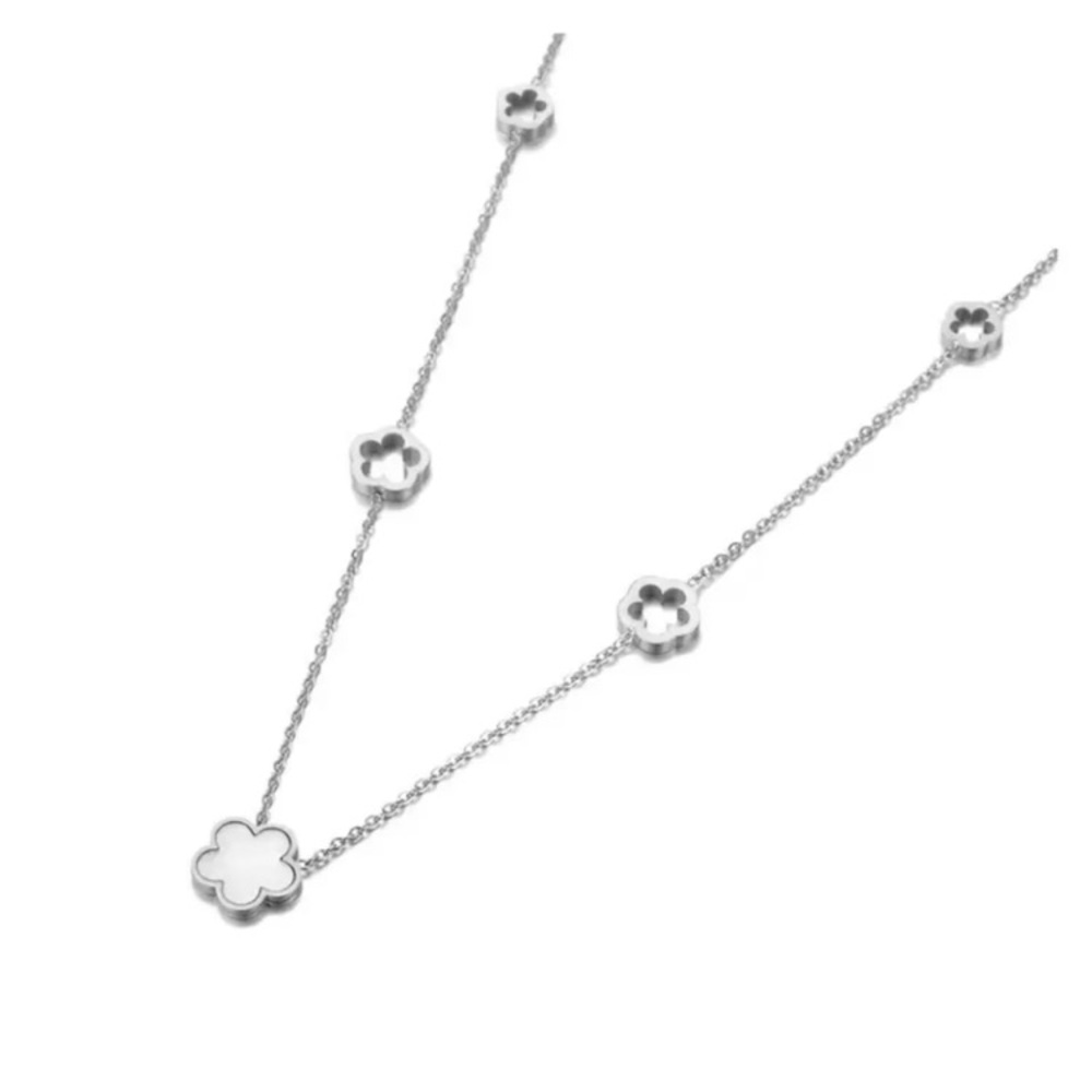 5 Flower Pendant Stainless Steel Necklace ~ Brand New!